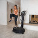 Female user of Power Plate my7